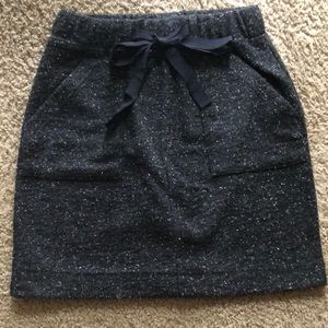 Black wool skirt with grey flecks